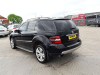 Aripa stanga spate Mercedes ML 320 W164 3.0 CDI