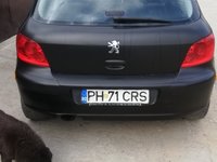 Aripa stanga spate Peugeot 307 2005 hatchback 1.6