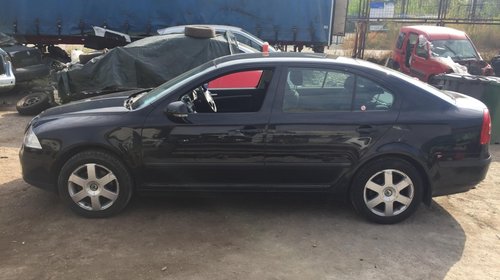 Aripa stanga spate Skoda Octavia 2008 hatchback 2.0