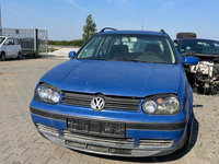 Aripa stanga spate Volkswagen Golf 4 2002 COMBI TUNING 2.0 BENZINA