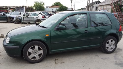 Aripi fata pentru vw golf 4 1.4b an 2000