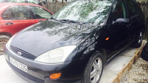 Aripi Ford Focus 2002