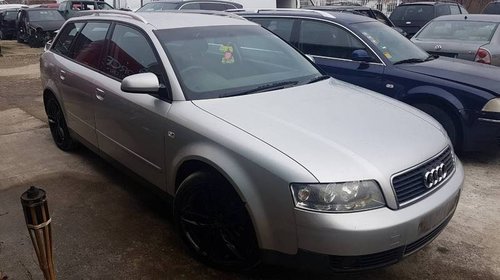 Armatura bara fata Audi A4 B6 2003 break combi 1.9 PDTDI