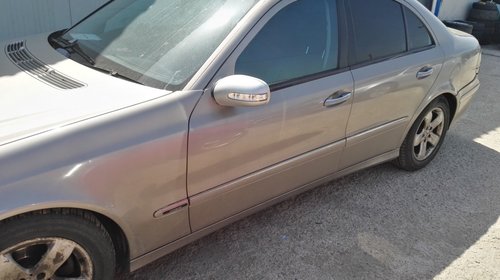 Armatura bara fata Mercedes E-CLASS W211 2006 BERLINA E280 CDI W211