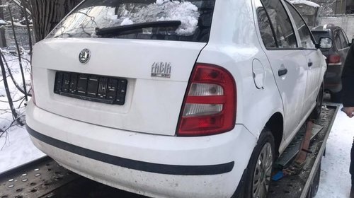 Armatura bara fata Skoda Fabia 2004 Berlina 1.2