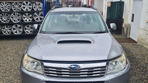 Armatura bara fata Subaru Forester 2007 - 2010 SUV CU DEFECT