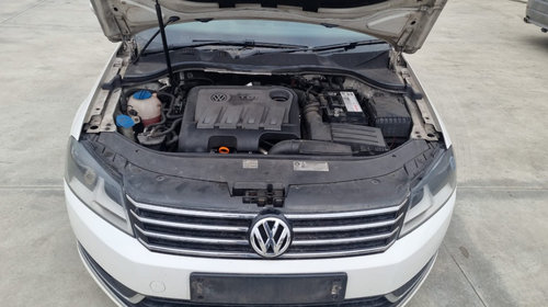 Armatura bara fata Volkswagen Passat B7 2012 berlina 2.0 tdi