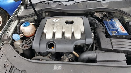 Armatura bara fata VW Passat B6 2005 berlina 2 TDI