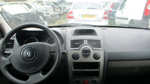 Armatura bara spate Renault Megane 2005 BREAK 1.9DCI