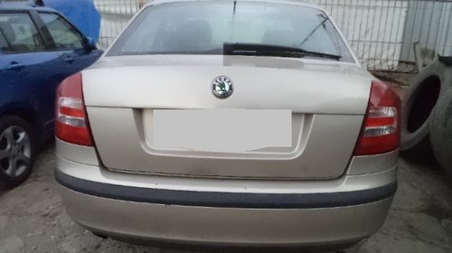 Armatura bara spate Skoda Octavia 2, 1.6 Benz