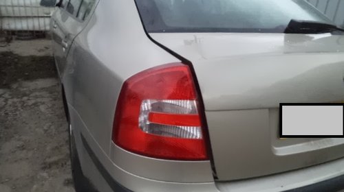 Armatura bara spate Skoda Octavia 2, 1.6 Benzina, motor BLF