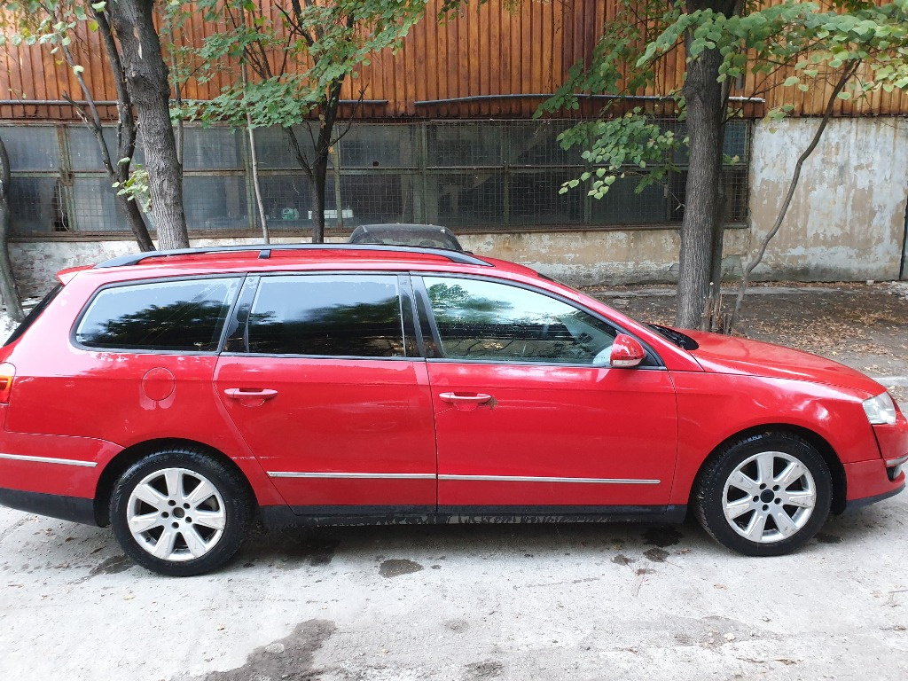 Armatura bara spate Volkswagen Passat B6 2007 Break 2.0 TDI - imagine 7