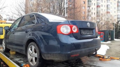 Armatura bara spate VW Jetta 2007 berlina 2.0