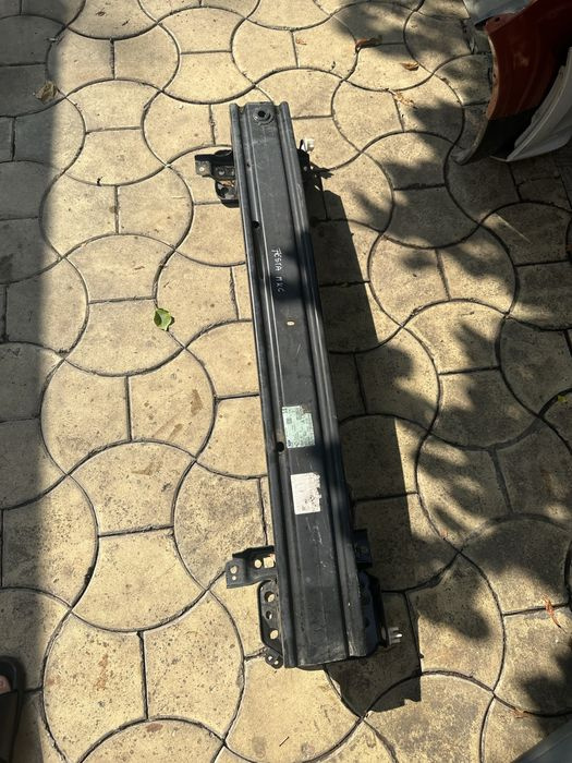 Armatura / intaritura bara fata Ford Fiesta MK6 2013/2014/2015/2016