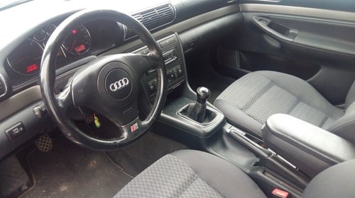 Audi a4  b5 din 2000 motor 1.9 ajm