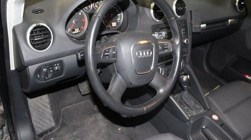 Audi A3 8P facelift 2011 2.0 tdi CFG 170 cp - senzori parcare fata si spate, tempomat, park assist