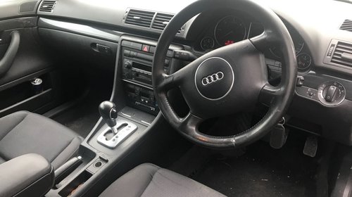 Audi A4 B6 1,9 TDI pentru dezmembrare (volan dreapta)