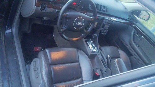 AUDI A4 B6 XENON NAVIGATIE VOLAN PADELE PIELE S LINE