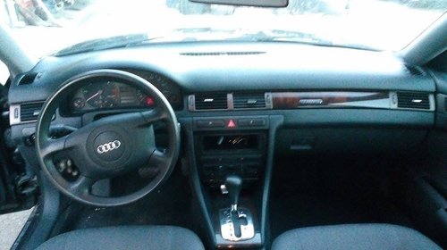 Audi A6 2.5 V6 TDI, Quatro an 2000