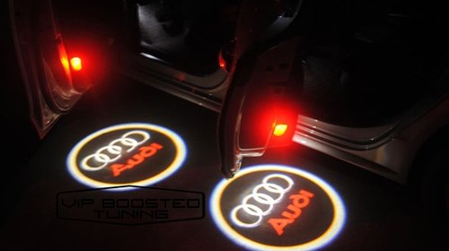 AUDI LAMPI CU LOGO PENTRU PORTIERE