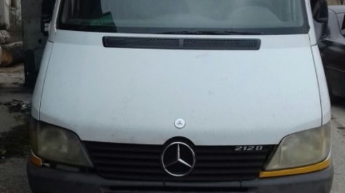 Ax came Mercedes SPRINTER 2000 AUTOUTILITARA 2.2