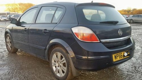 Ax came Opel Astra H 2004 Hatchback 1.4