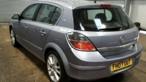 Ax came Opel Astra H 2007 Hatchback 1.9 CDTI