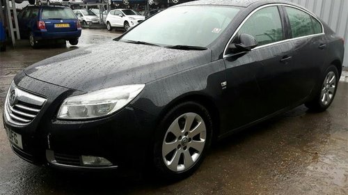 Ax came Opel Insignia A 2011 Sedan 2.0 CDTi