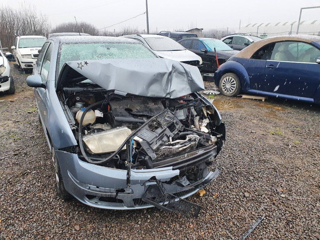 Ax came Skoda Fabia 2005 Hatchback 1.4 m