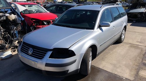 Ax came Volkswagen Passat B5 2003 Variant / Combi 1.9 TDI