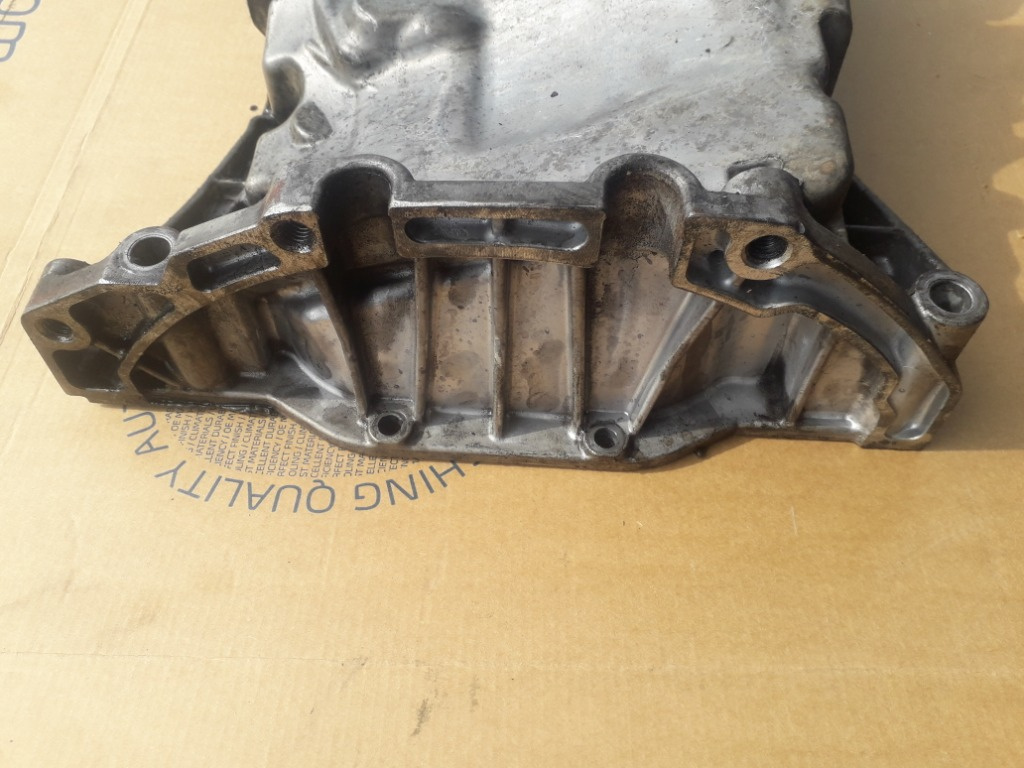Baie ulei audi A4 B8 / A5 / Q5 / A6 C7 /