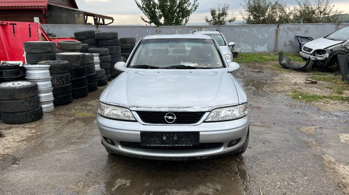 Baie ulei Opel Vectra B 2000 berlina 1,6 benz