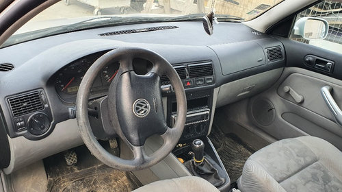 Baie ulei Volkswagen Golf 4 2000 Hatchback 1.4B