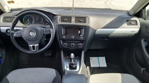 Baie ulei Volkswagen Jetta 2014 Sedan 1.4 TSI Hybrid