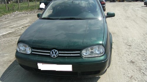 BAIE ULEI VW GOLF 4