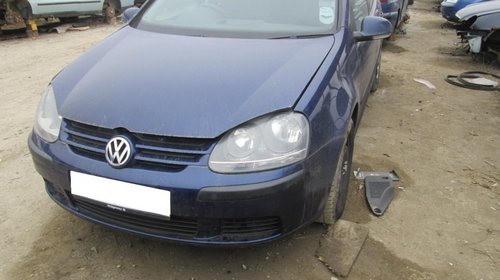 BAIE ULEI VW GOLF 5