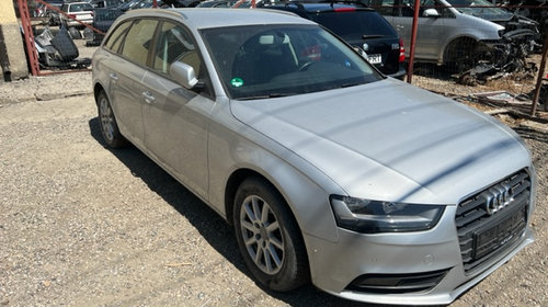 Bancheta A4 B8 break A4 B8 break Audi A4 B8/8K [facelift] [2011 - 2016] Avant wagon 5-usi 2.0 TDI multitronic (143 hp) Audi A4 B8 break,2.0 tdi 143cp cod motor CJCA,cutie automata cod NYM,culoare argintie LX7W