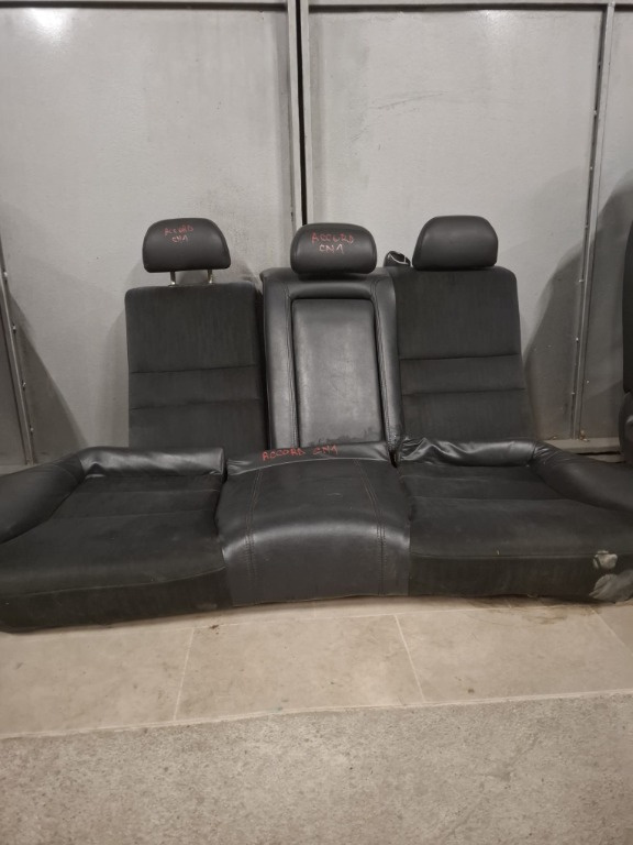 Bancheta spate Honda Accord 2002-2008 - imagine 1
