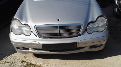 Bancheta spate Mercedes C-CLASS W203 2003 berlina 1800