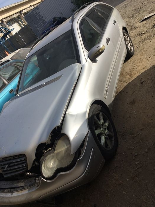 Bancheta spate Mercedes C-Class W203 200