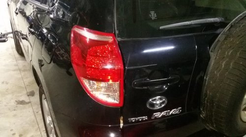 Bancheta spate Toyota RAV 4 2007 suv 2.2