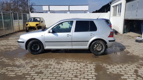 Bancheta spate VW Golf 4 2001 hatchback+break 1.4+1.6+2.0