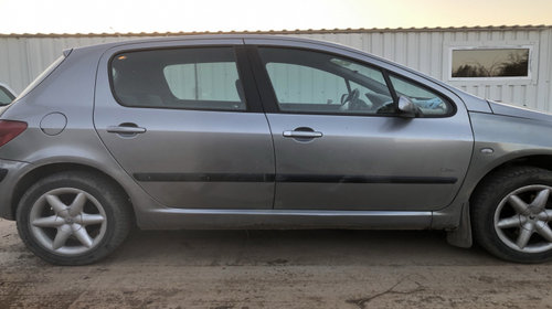 Bandou bara fata dreapta (*negru, produs original | NONFACELIFT) Peugeot 307 [2001 - 2005] Hatchback 5-usi 1.6 HDi MT (109 hp)