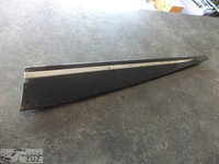 Bandou usa fata stanga RENAULT CLIO 4 - 808777693R