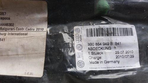 Bandou usa spate stangainferior nou original VW Passat Break B5 oe 3B0854949B