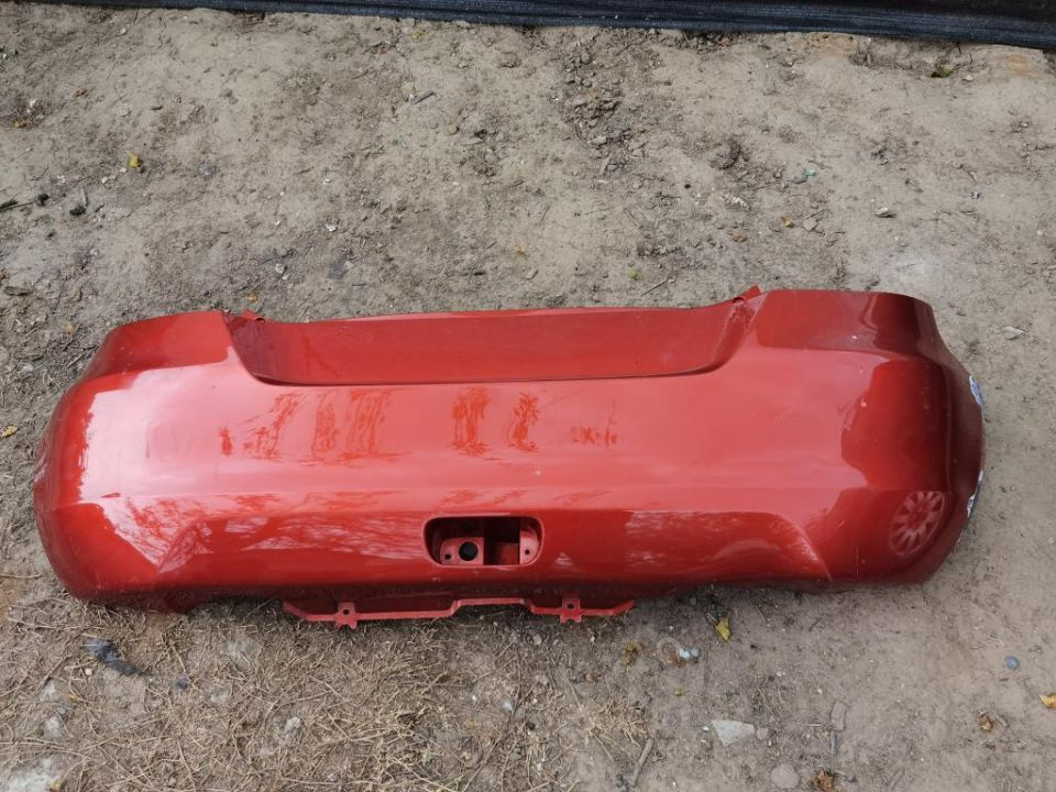 Bară spate originală suzuki swift 2010 cod 71811-68L
