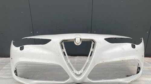 Bara fata Alfa Romeo Stelvio originala