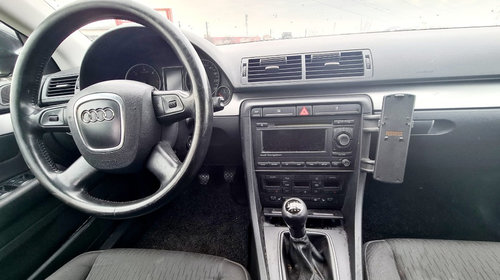 Bara fata Audi A4 B7 2006 BERLINA 2,0TDI