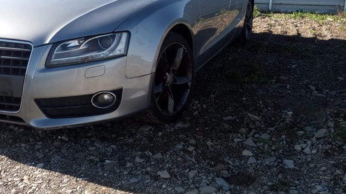 Bara fata Audi A5 2009 Coupe 2.7 Diesel