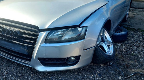 Bara fata Audi A5 2011 Coupe 1.8 tfsi